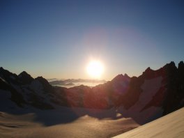 sunrise on glacier blanc